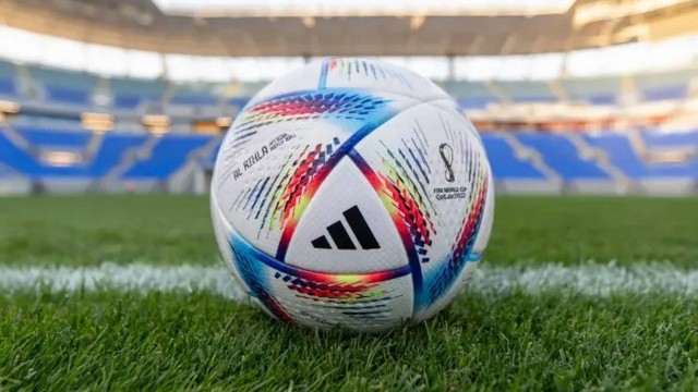 Britânica presenteia o marido com pacote para assistir a Copa do Catar e o motivo é inacreditável