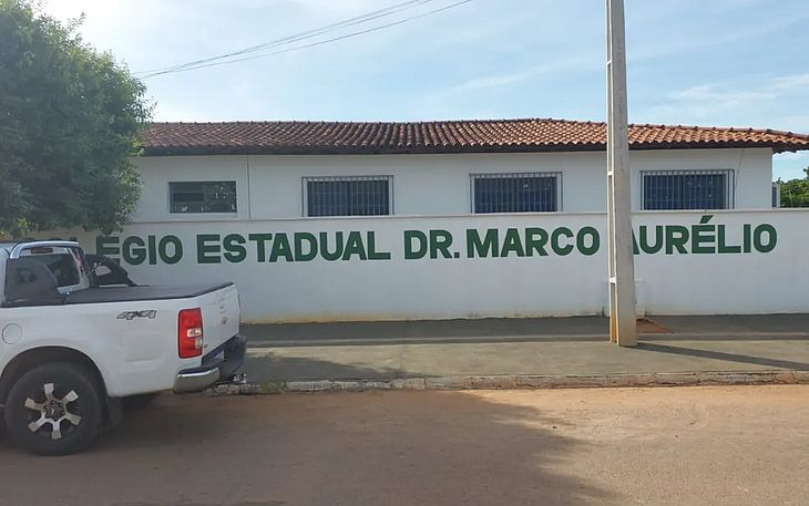 Adolescente é detido após esfaquear três colegas em escola de Goiás