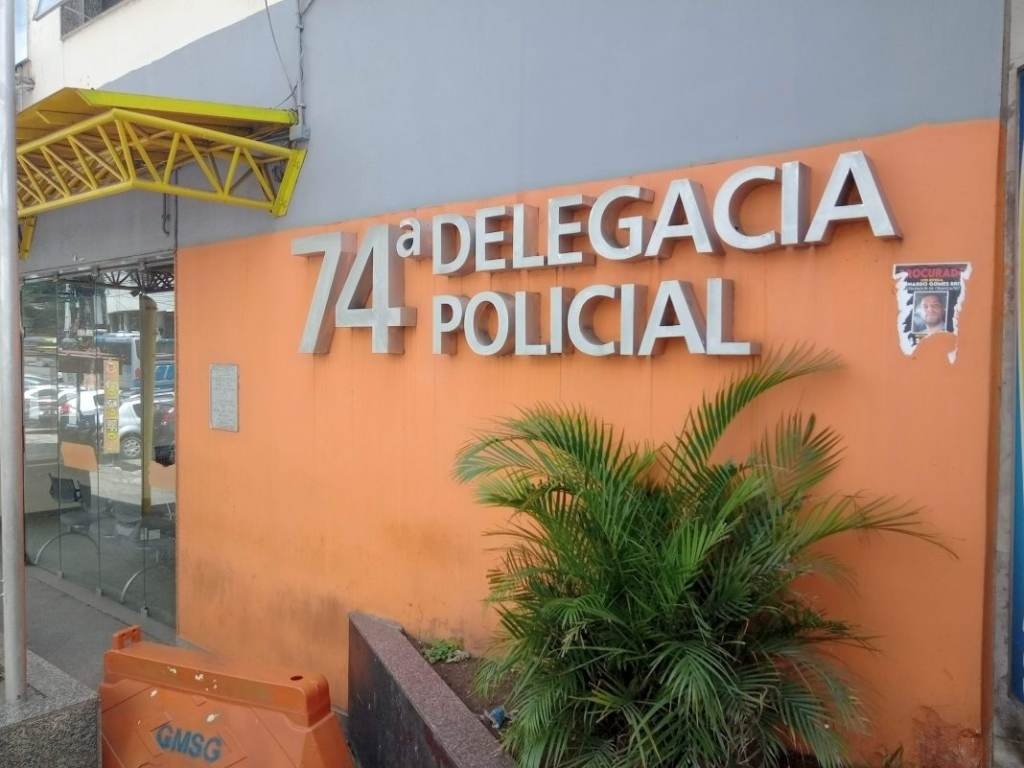 Homem é preso e outro foge após troca de tiros com a polícia em São Gonçalo